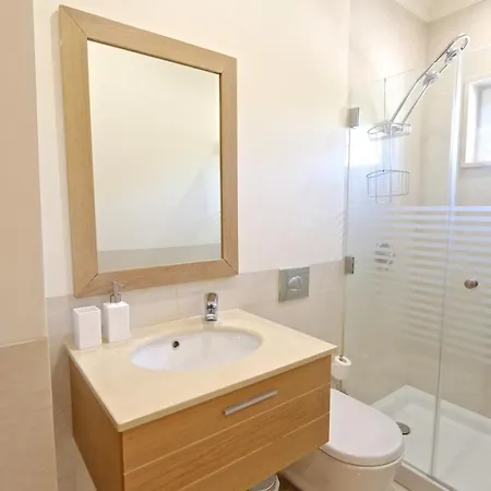 Casa Da Luz, Palmyra 173 - Clever Details Villa *