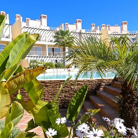 Casa Da Luz, Palmyra 173 - Clever Details Villa *